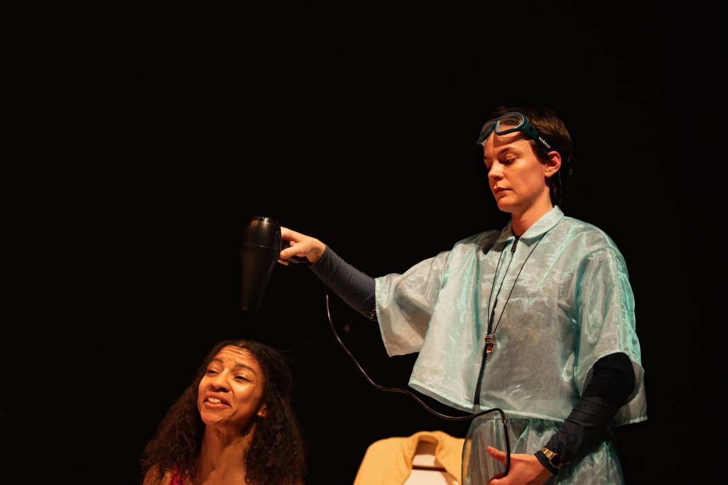 Flora Van Canneyt in Maitre Nageur