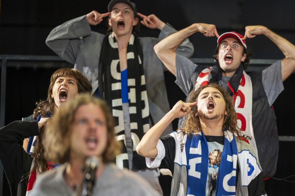 Flora Van Canneyt in One Song