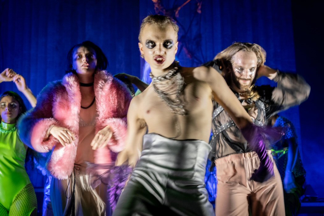 Flora Van Canneyt in Venus in Libra