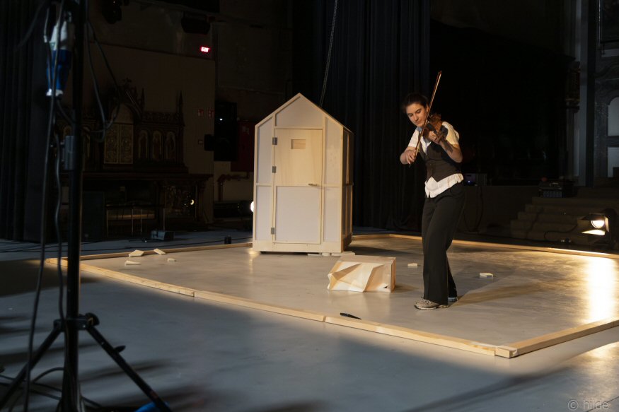 Flora Van Canneyt in Wawa